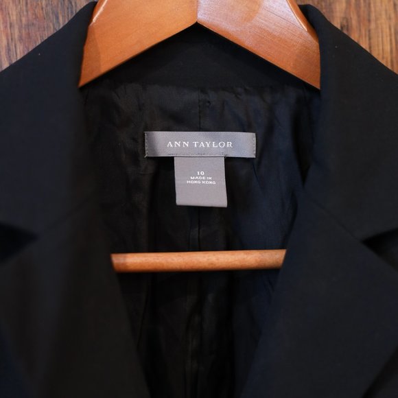 Ann Taylor Black Blazer Jacket Woman's Size 10 - Picture 4 of 4
